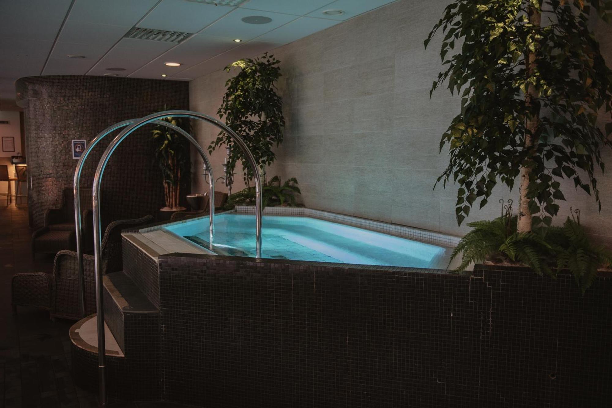 Hernoe Gin Hotell Härnösand 外观 照片